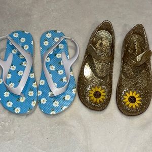Old navy flower shoes selling as a set. Size 11.